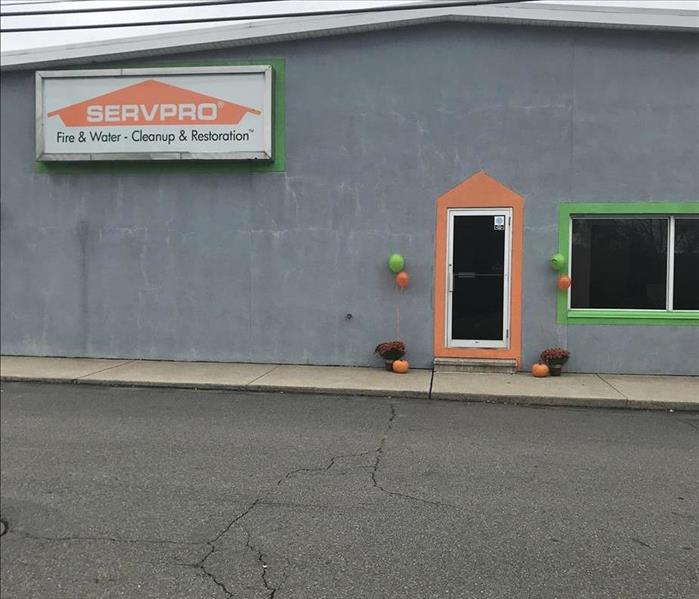 A picture of the front of the SERVPRO office